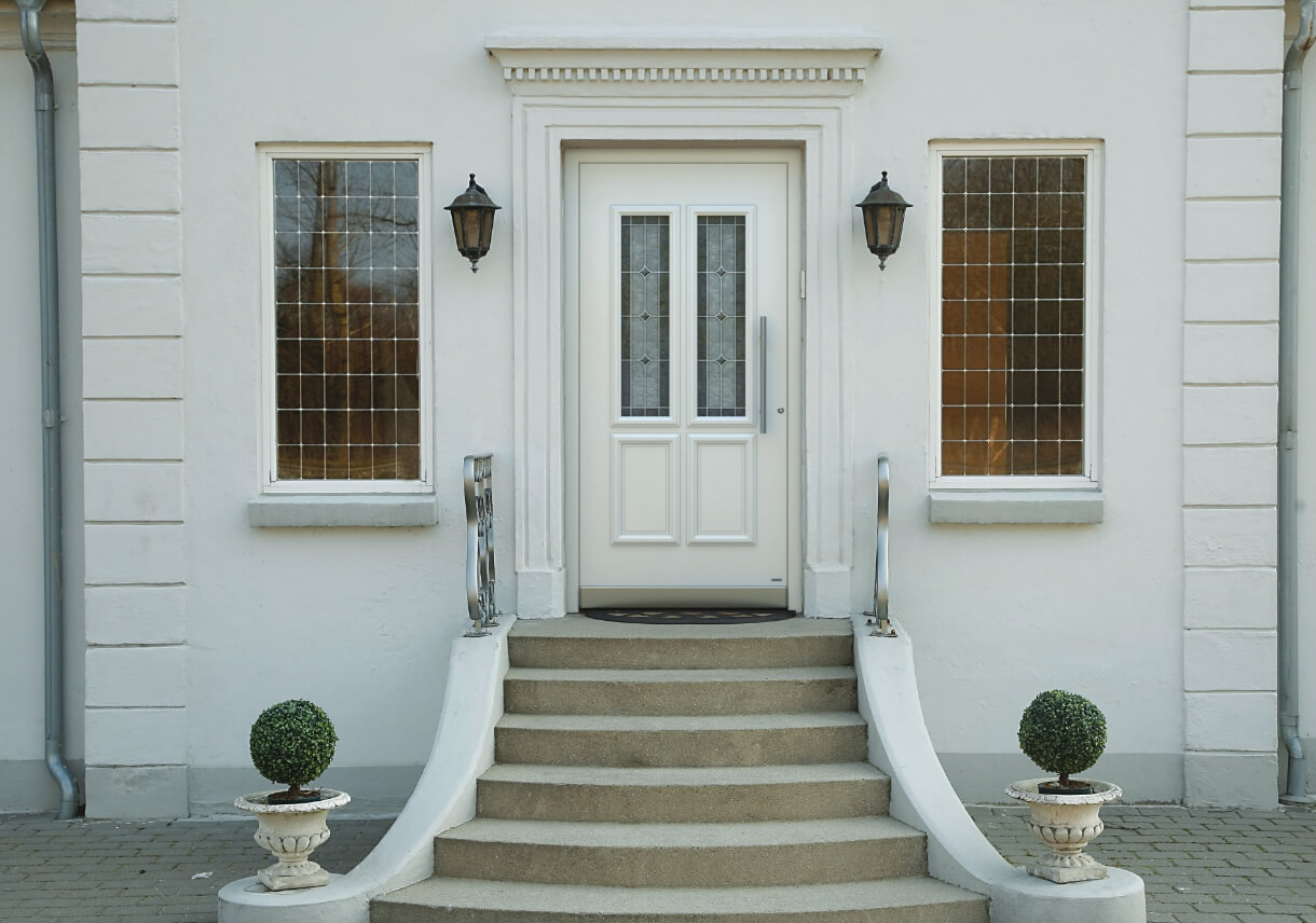 Porte d'ingresso colore bianco neutro